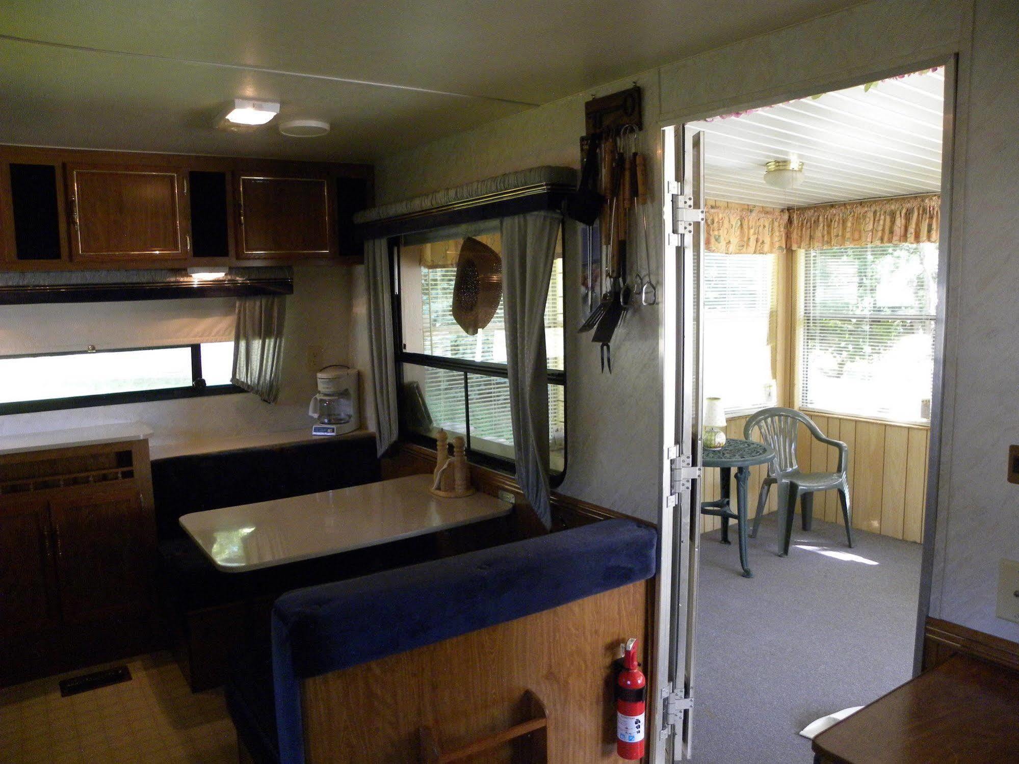 Countryside Campground Mogadore Exterior photo